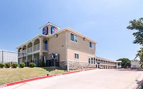 Motel 6 Azle Tx